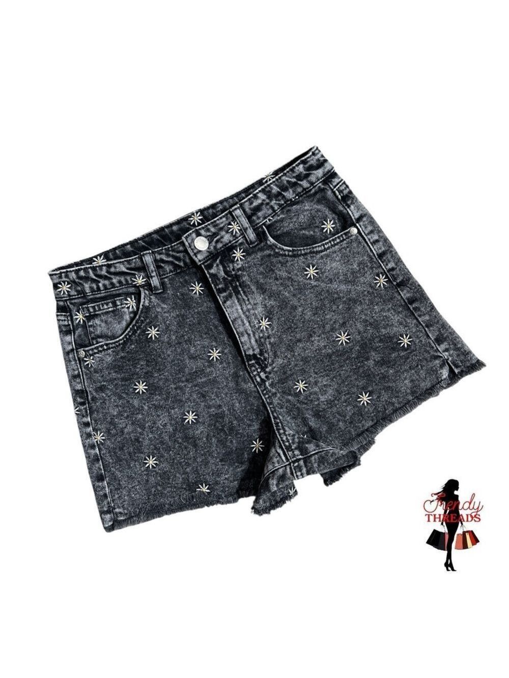 5/$25 ⭐️ Art Class Girls XL 14/16 Denim Shorts HighRise Daisy Floral Acid Wash